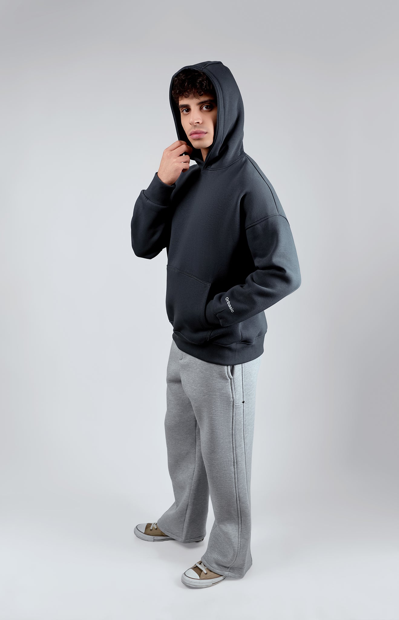 GREY OVERSIZED HOODIE