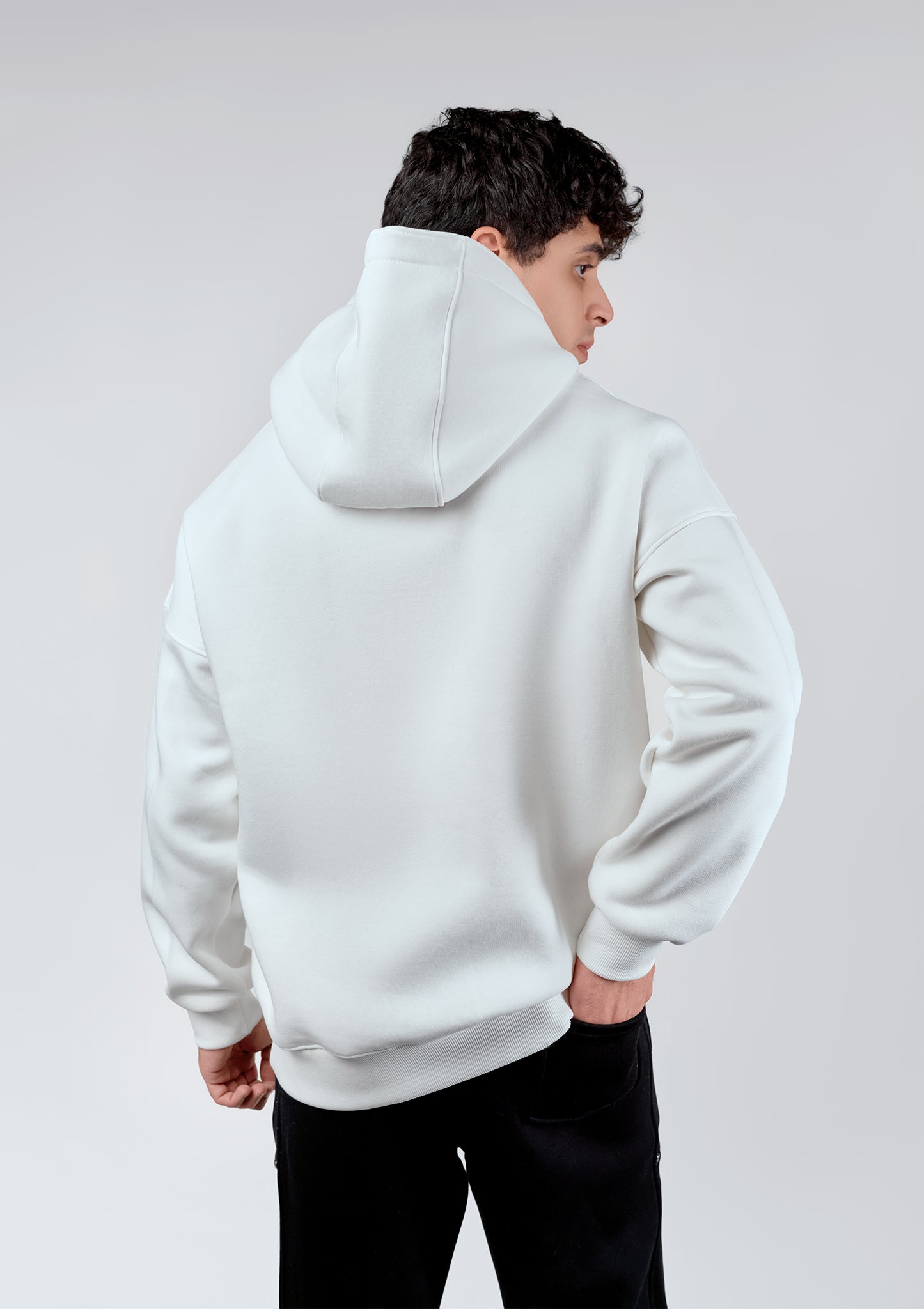 WHITE OVERSIZED HOODIE