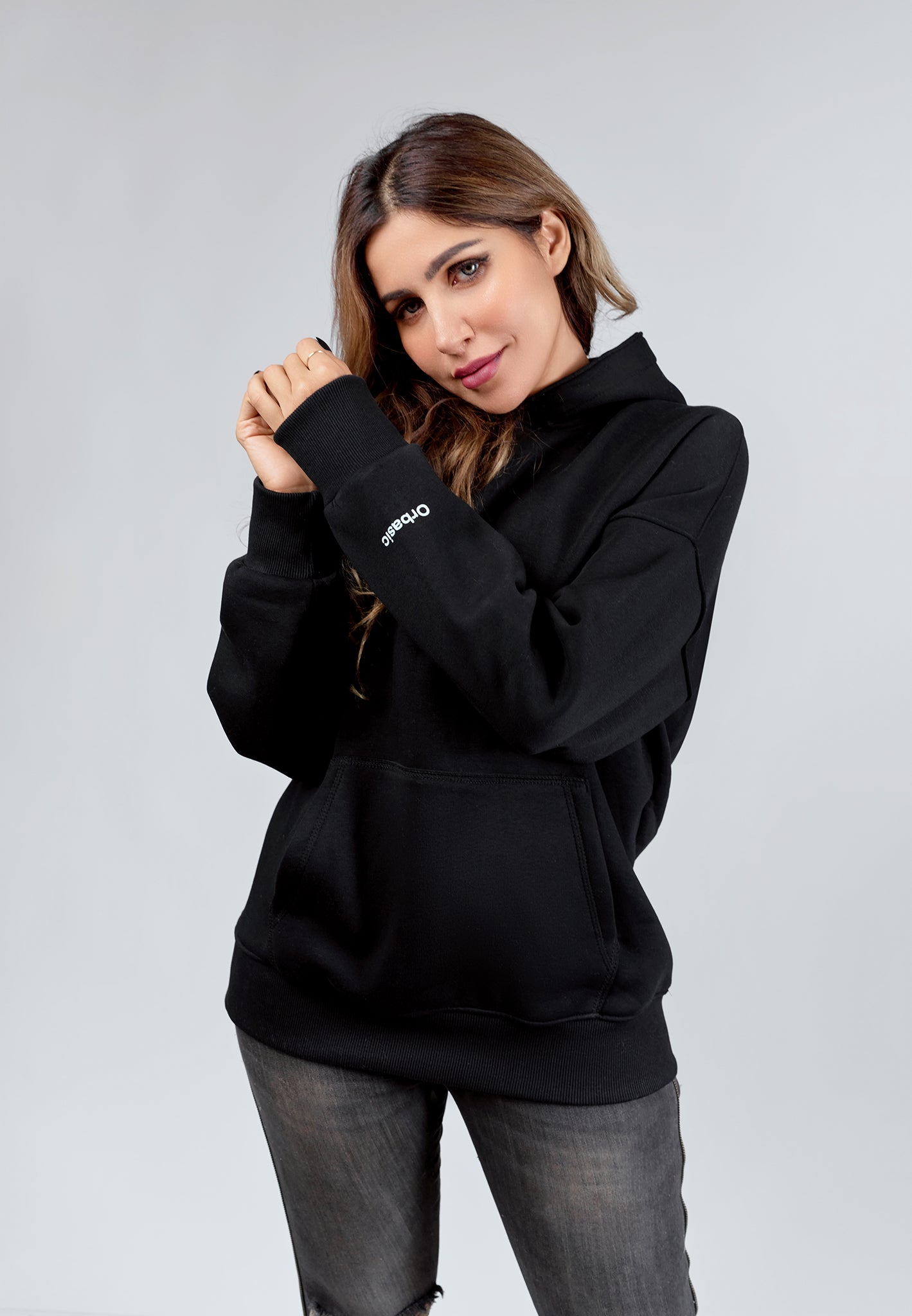 BLACK OVERSIZED HOODIE